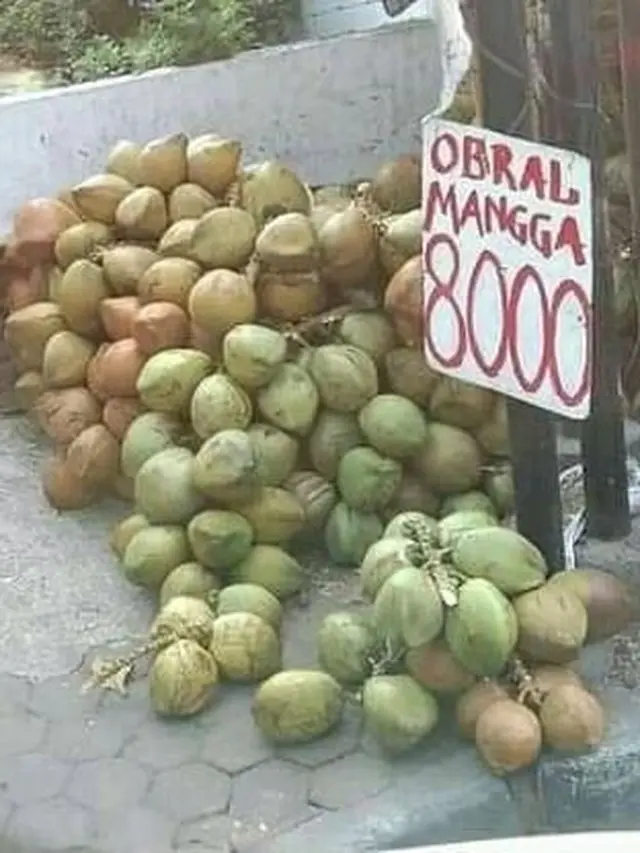 6 Cara Promosi Penjual Mangga Ini Nyeleneh Banget