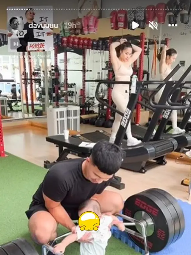 6 Potret Nikita Willy Kembali Olahraga Pasca Melahirkan, Pamer Perut Six Pack