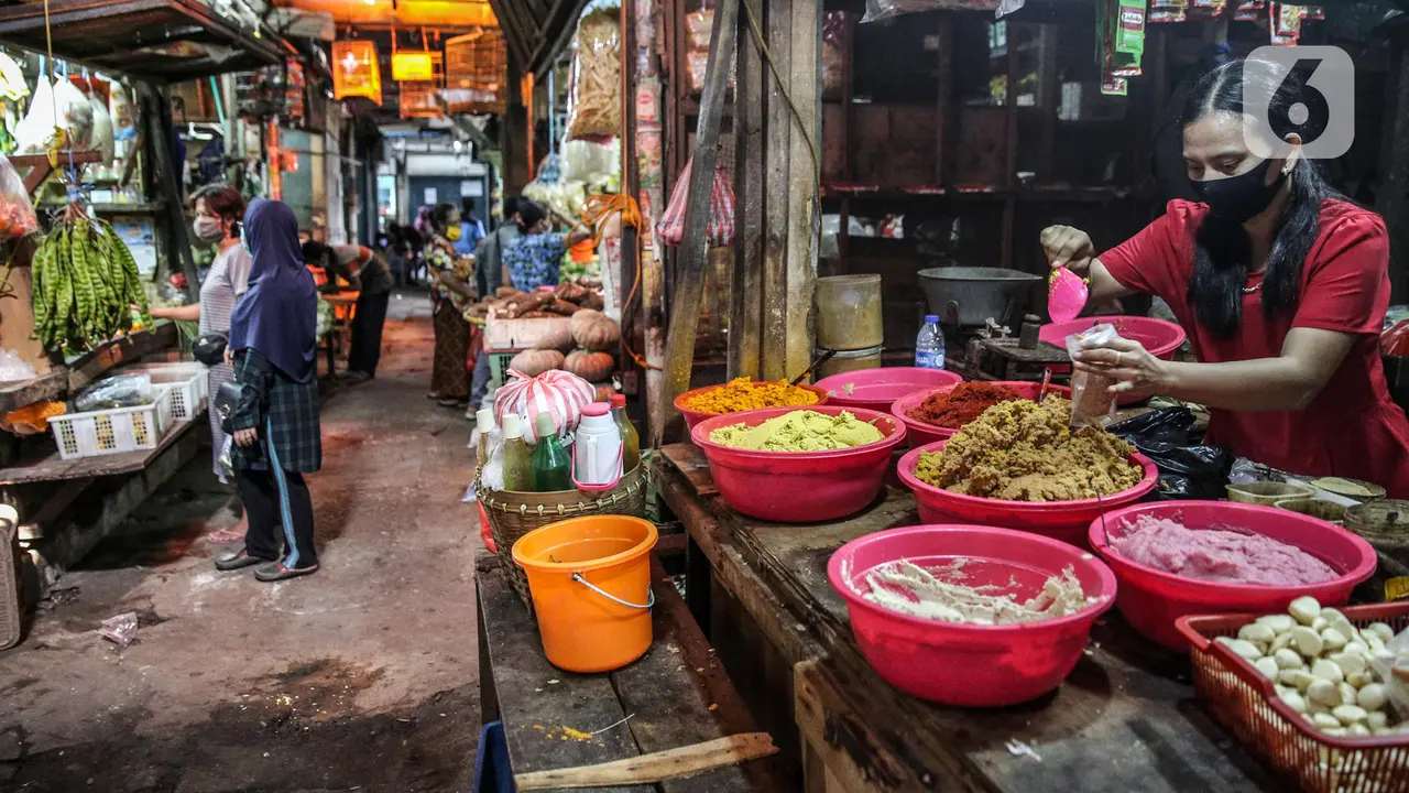Pengunjung Pasar Tradisional Dibatasi