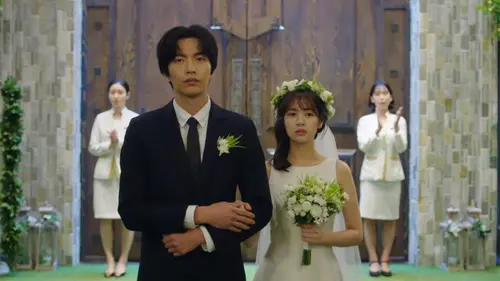 8 Inspirasi Wedding Dress Minimalis Romantis dari Drama Korea