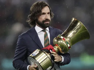Kabar mengejutkan datang dari klub juara Serie A musim 2019-2020, Juventus. Tim berjulukan La Vecchia Signora itu resmi menunjuk Andrea Pirlo sebagai pelatih baru. (AFP/Isabella Bonotto)