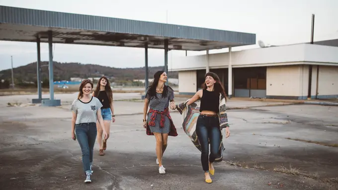 [Fimela] Jalan Kaki Seribu Langkah