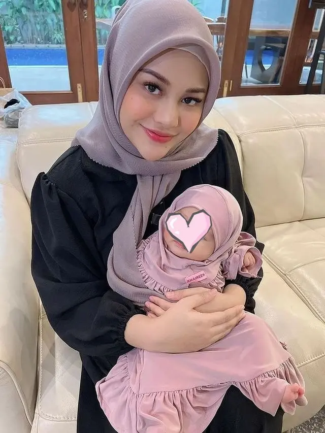 6 Potret Terbaru Aurel Hermansyah Usai Turun 6 Kilogram Pasca Melahirkan