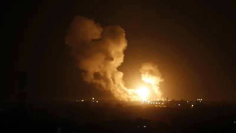Serangan Udara Israel Gempur Jalur Gaza