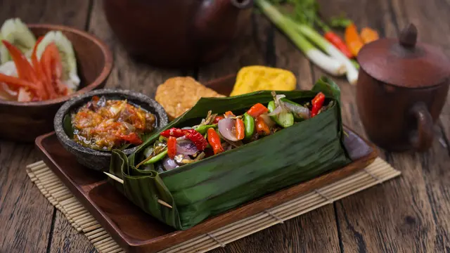 4 Resep Nasi Bakar ala Rumahan yang Bisa Ibu Recook, Enak dan Gampang Dibuat