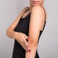 Ilustrasi Siku/https://www.shutterstock.com/myboys.me