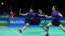 Pasangan Praveen Jordan/Debby Susanto lolos ke babak semifinal All England 2016 setelah mengalahkan ganda campuran China, Liu Cheng/Bao Yixin. (PBSI/Nafielah)