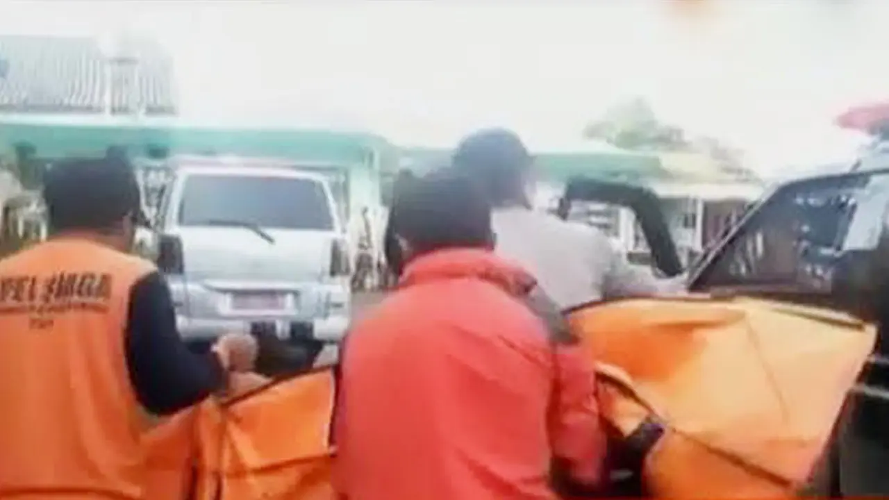 Korban Banjir Bandang di Garut