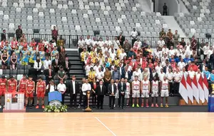 Presiden Joko Widodo (Jokowi) meresmikan Indoor Multifunction Stadium (IMS) atau Indonesia Arena di Kompleks Gelora Bung Karno (GBK), Jakarta, Senin (7/8/2023). (Maulandy/Liputan6.com)