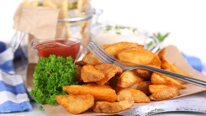 Resep Crispy Potato Wedges ala Cafe tanpa Digoreng