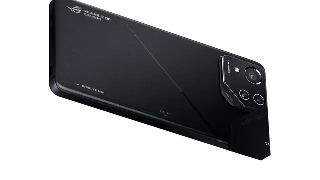 ROG Phone 8 Pro