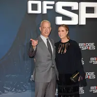 Tom Hanks dan istrinya, Rita Wilson telah menikah selama 27 tahun. Angka tersebut sangatlah menakjubkan, terlebih di dunia hiburan sekelas Hollywood. Bagaimana bisa? (Bintang/EPA)