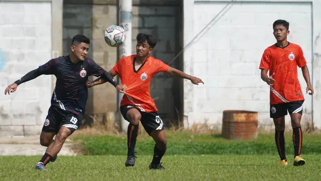 Foto: Persija Jakarta Gelar Pertandingan Internal Jelang Laga Perdana BRI Liga 1