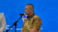 Menhub Dudy Purwagandhi menargetkan harga tiket pesawat bisa turun sebelum Natal 2024. (Arief/Liputan6.com)