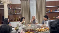 7 Potret Ruang Makan Rumah Kris Dayanti, Mewah Bergaya Klasik Eropa