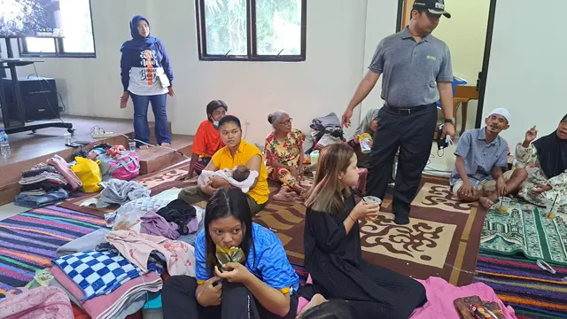 Kebakaran TPA Rawa Kucing