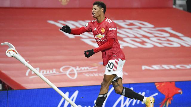 Foto Liga Inggris: Aksi Menawan Marcus Rashford Saat Menjadi Pahlawan Kemenangan Manchester United Atas Wolves