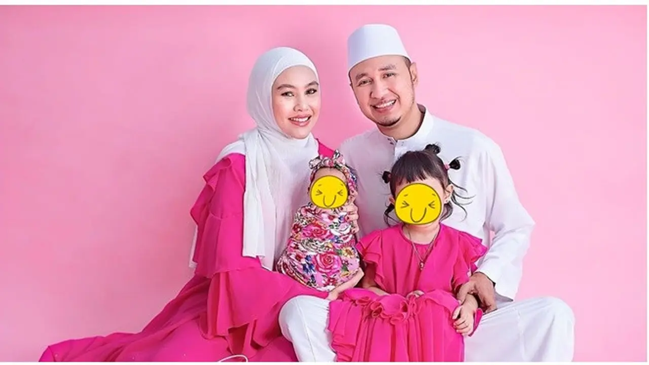 6 Pemotretan Terbaru Keluarga Kecil Kartika Putri, Selalu Harmonis