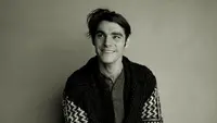 RJ Mitte Pemeran Breaking Bad Meninggal Dunia di Usia 34