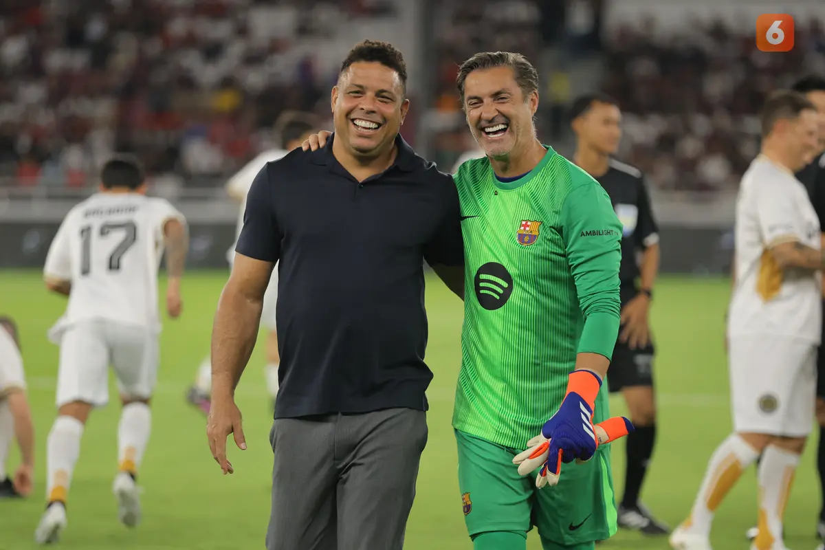 Ronaldo dan Vitor Baia