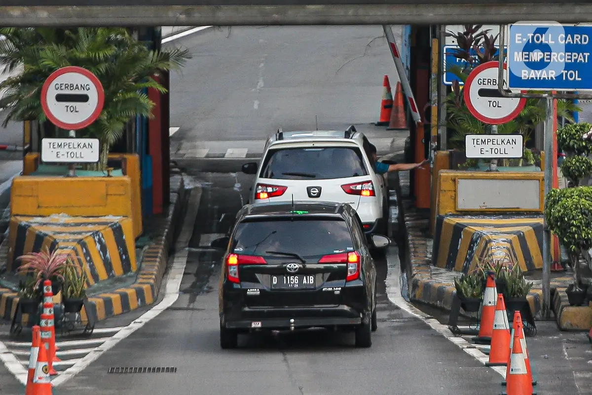 Sistem Bayar Tol Nirsentuh Dimulai Desember 2022