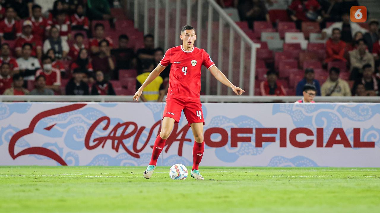 Jay Idzes Debut di Laga Timnas Indonesia Vs Vietnam