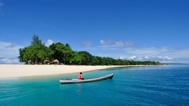 Pulau Morotai, Maluku Utara
