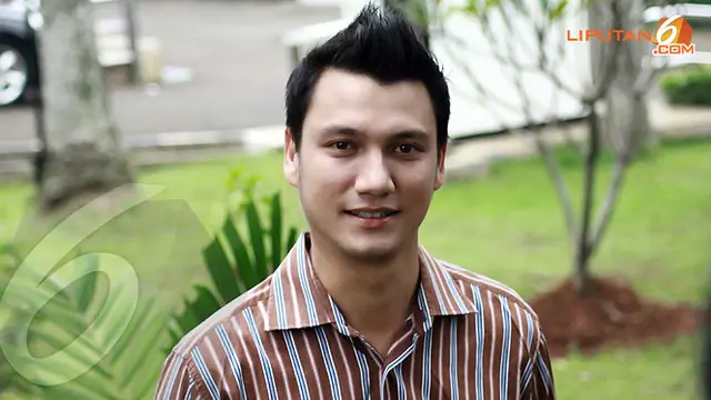 cristian-sugiono-berbadan2-130522b.jpg