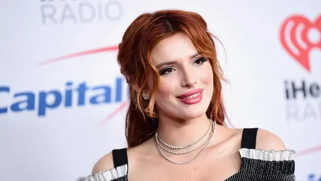 [Bintang] Bella Thorne