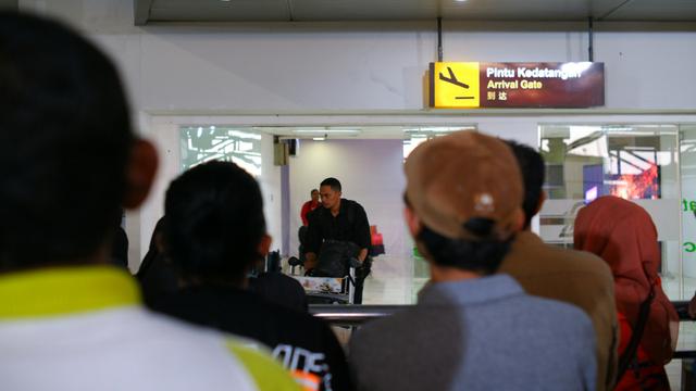 Ilustrasi penumpang di bandara, airport