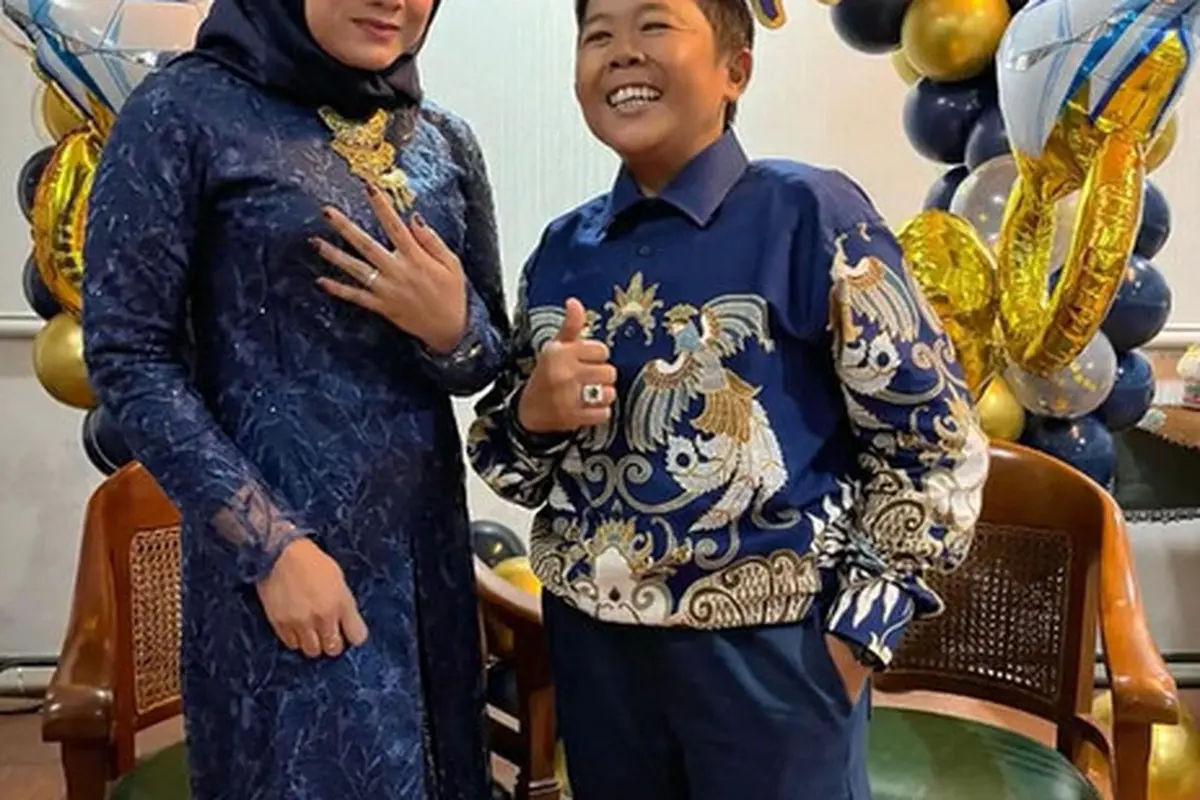 7 Potret Wenty Eri, Tunangan Adul yang Dikabarkan Segera Menikah