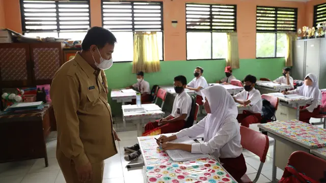 PTM Hari Pertama di Kota Tangerang, Disdik Terjunkan Tim Pengawas ke Sekolah