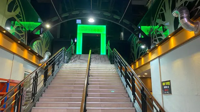 The Korean Spa, salah satu lokasi jjimjilbang di Seoul, Korea Selatan.