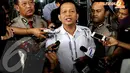 Mantan Ketua Umum PAN, Sutrisno Bachir datangi KPK, Rabu (16/4/2014) (Liputan6.com/Faisal R Syam).
