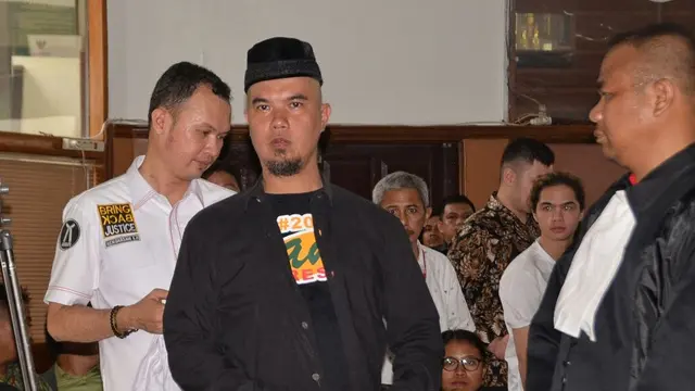 [Bintang] Ahmad Dhani