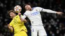 Agregat 3-3 memaksa pertandingan dilanjutkan ke babak tambahan. Madrid lebih aktif mengalirkan bola sementara pemain Chelsea sudah tampak kelelahan. (AFP/Pierre- Philippe Marcou)