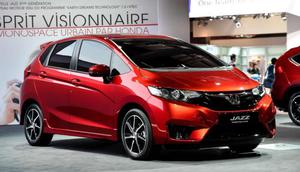 Honda Jazz 2015 ikut menjadi model yang dipamerkan di Paris Auto Show. 