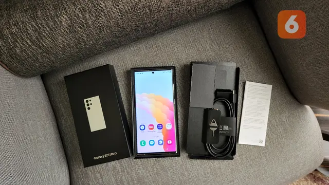 Unboxing Samsung Galaxy S23 Ultra 5G