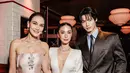 Luna Maya tampil memukau dalam acara glamor yang diadakan di Marina Bay Sands, bertepatan dengan perayaan transformasi baru tempat ikonik tersebut. [@lunamaya].