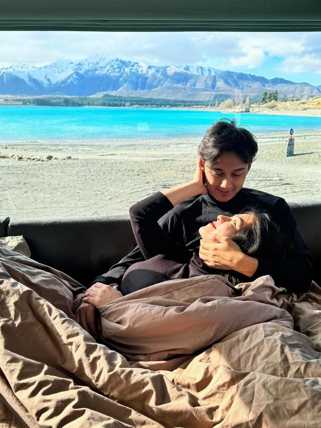 7 Potret Liburan Felicya Angelista dan Caesar Hito di Selandia Baru Naik Campervan