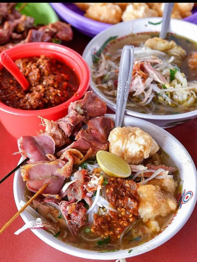Tempat Kuliner Terdekat dari Stasiun Jogja Soto Ayam Lenthok Pak Gareng