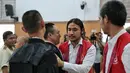 "Dan menetapkan kedua terdakwa untuk ditahan di RSKO Cibubur, Jakarta Timur," tambahnya. (Adrian Putra/Bintang.com)