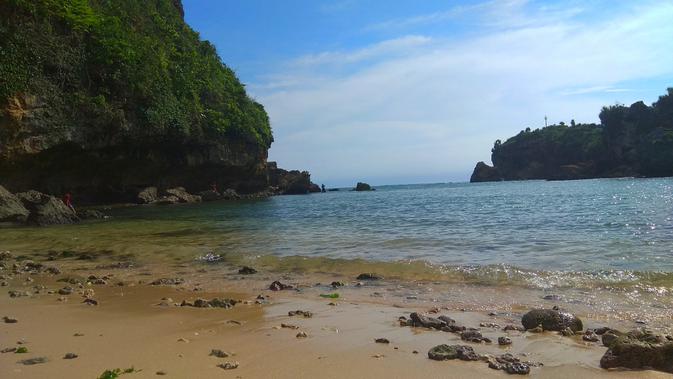 Keindahan Pantai Ngrenehan di gunung Kidul Yogyakarta. (Liputan6.com/Achmad Sudarno)