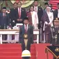 Presiden Joko Widodo (Jokowi) memberikan amanat saat Hari Ulang Tahun atau HUT ke-77 Bhayangkara di Stadion Gelora Bung Karno (GBK) Jakarta selaku inspektur upacara. (Tangkapan Layar YouTube Sekretariat Presiden)