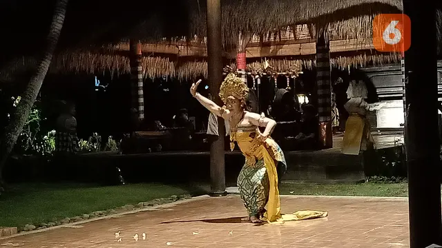 Seharian di Nusa Dua Bali, dari Sepedaan hingga Nonton Tari Legong