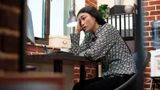 Duduk Terlalu Lama, Bisa Ganggu Fungsi Otak
