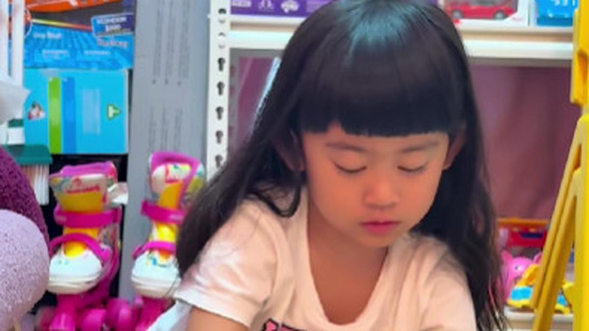 7 Potret Ruang Mainan Moana Anak Ria Ricis, Penuh Warna, Edukatif dan Seru