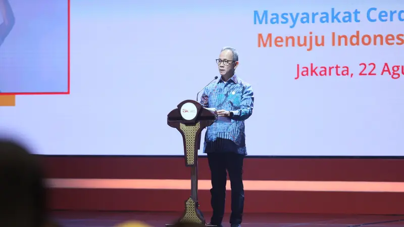 Ketua Dewan Komisioner OJK, Mahendra Siregar