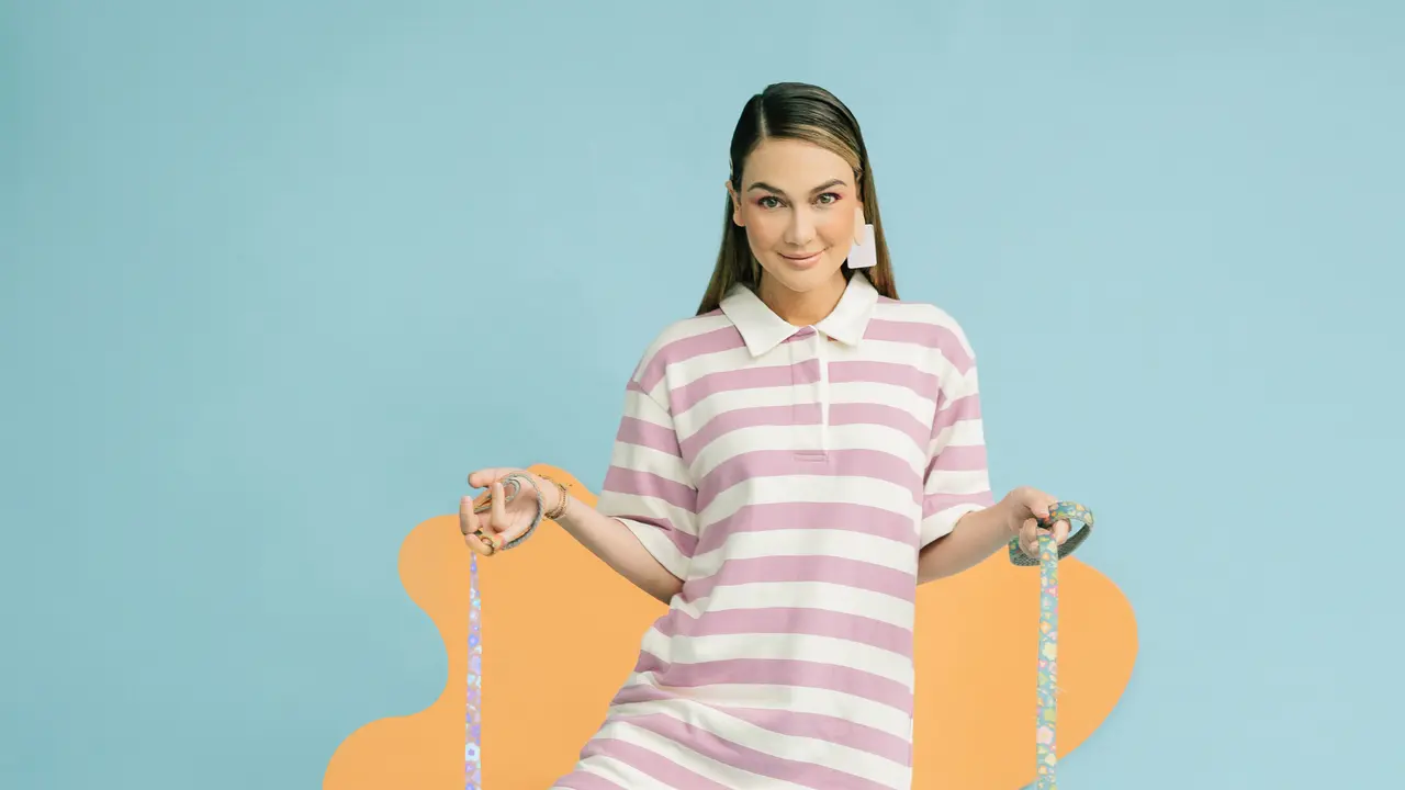 Luna Maya. (Foto: Dok. Superga X Luna Maya)