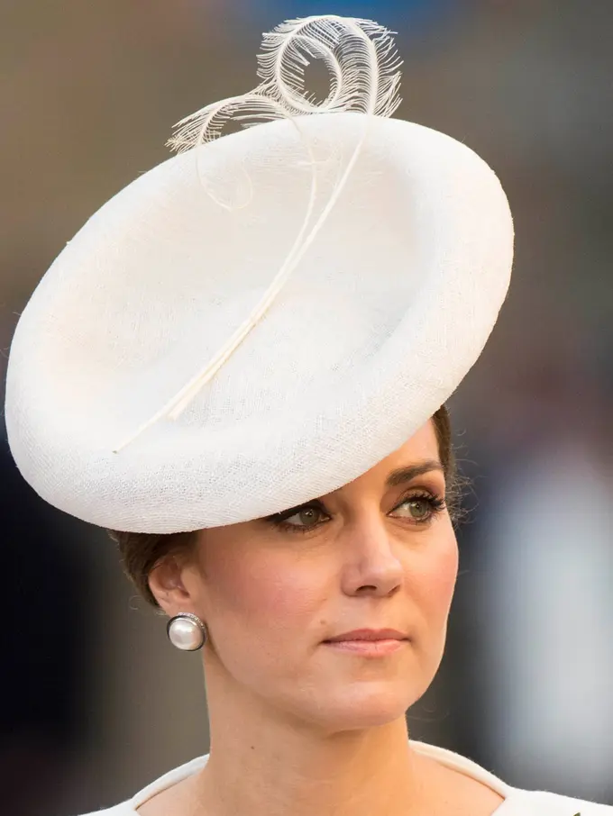 Kate Middleton Pakai Gaun Pembaptisan Charlotte Saat Kunjungi Belgia